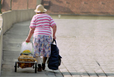 Menschen Mitmenschen Alltagsleben Portrait Freizeit Arbeitsleben Feste Feiern Glauben