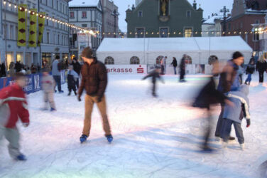 Menschen Mitmenschen Alltagsleben Portrait Freizeit Arbeitsleben Feste Feiern Glauben