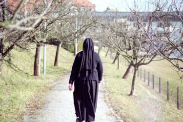 Menschen Mitmenschen Alltagsleben Portrait Freizeit Arbeitsleben Feste Feiern Glauben