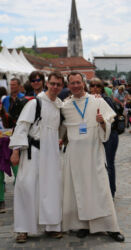 Menschen Mitmenschen Alltagsleben Portrait Freizeit Arbeitsleben Feste Feiern Glauben