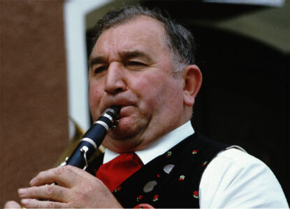 Schwermetall Blasmusik Musikinstrumente Blechbläser Holzbläser Brassband